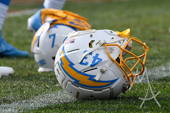 NFL: NOV 28 Chargers at Broncos