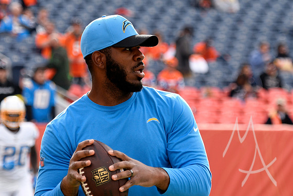 NFL: NOV 28 Chargers at Broncos