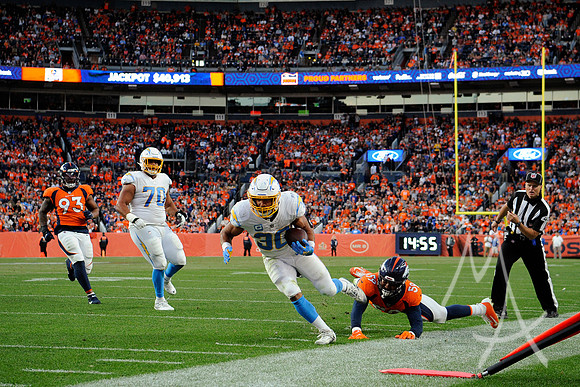NFL: NOV 28 Chargers at Broncos