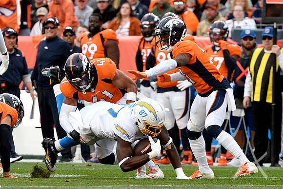 NFL: NOV 28 Chargers at Broncos