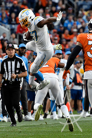 NFL: NOV 28 Chargers at Broncos