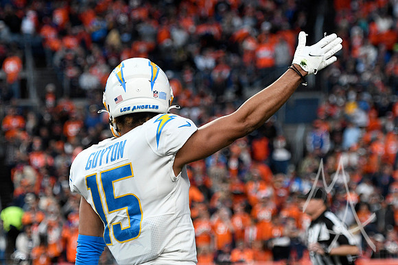 NFL: NOV 28 Chargers at Broncos