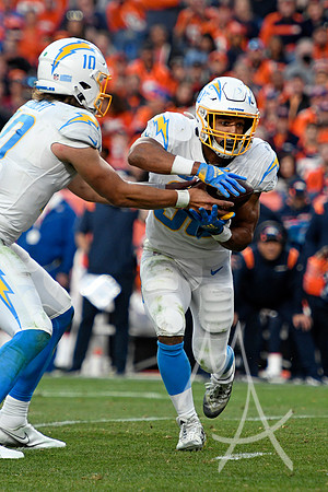 NFL: NOV 28 Chargers at Broncos