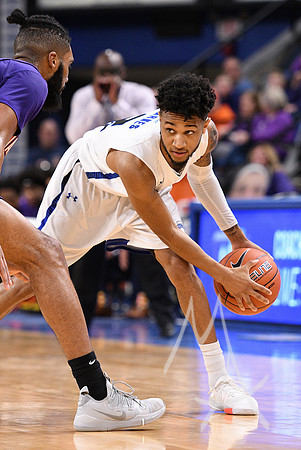 COLLEGE BASKETBALL: JAN 15 Evansville at Indiana State