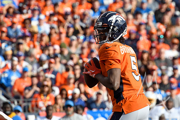 NFL: NOV 28 Chargers at Broncos
