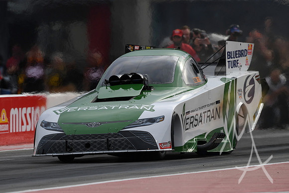 AUTO: APR 26 NHRA Four-Wide Nationals