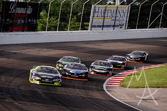 AUTO: JUN 17 NASCAR Camping World Truck Series - Drivin' for Linemen 200