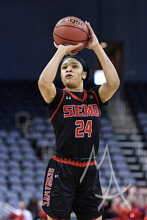 COLLEGE BASKETBALL: MAR 07 Ohio Valley WomenÕs Tournament - UT Martin v Southeast Missouri