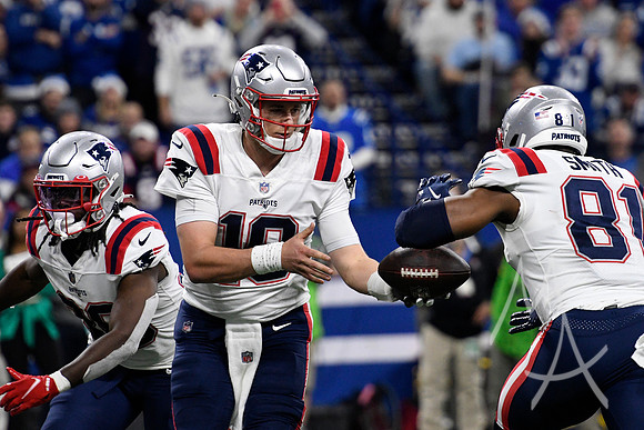NFL: DEC 18 Patriots at Colts