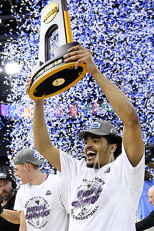 NCAA BASKETBALL: MAR 30 Div II Men's Championship - Minnesota State vs Nova Southeastern