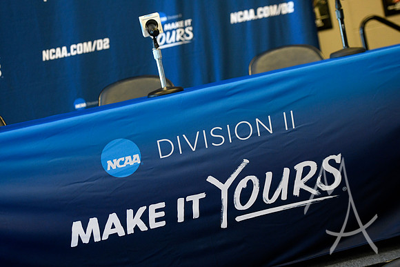 NCAA BASKETBALL: MAR 30 Div II Men's Championship - Minnesota State vs Nova Southeastern