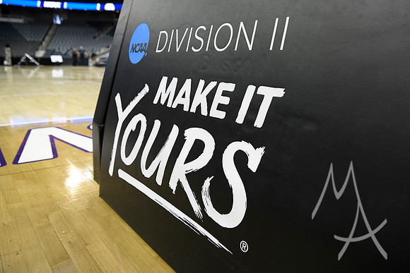 NCAA BASKETBALL: MAR 30 Div II Men's Championship - Minnesota State vs Nova Southeastern