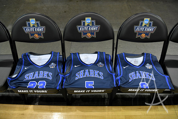 NCAA BASKETBALL: MAR 30 Div II Men's Championship - Minnesota State vs Nova Southeastern