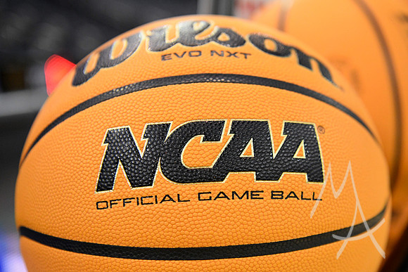 NCAA BASKETBALL: MAR 30 Div II Men's Championship - Minnesota State vs Nova Southeastern