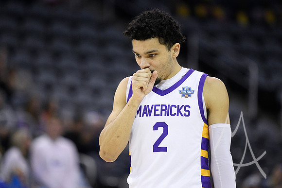 NCAA BASKETBALL: MAR 30 Div II Men's Championship - Minnesota State vs Nova Southeastern