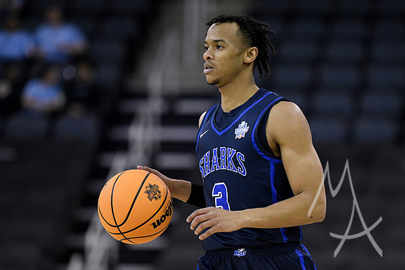 NCAA BASKETBALL: MAR 30 Div II Men's Championship - Minnesota State vs Nova Southeastern
