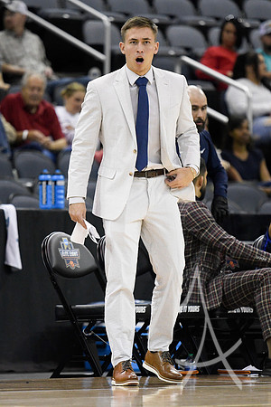 NCAA BASKETBALL: MAR 30 Div II Men's Championship - Minnesota State vs Nova Southeastern