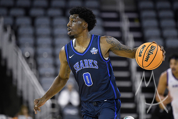 NCAA BASKETBALL: MAR 30 Div II Men's Championship - Minnesota State vs Nova Southeastern
