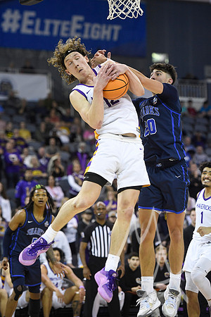 NCAA BASKETBALL: MAR 30 Div II Men's Championship - Minnesota State vs Nova Southeastern