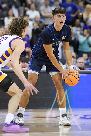 NCAA BASKETBALL: MAR 30 Div II Men's Championship - Minnesota State vs Nova Southeastern