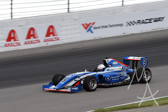 AUTO: AUG 28 Indy Pro 2000 - Testing Session