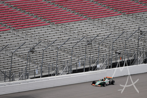 AUTO: AUG 28 Indy Pro 2000 - Testing Session