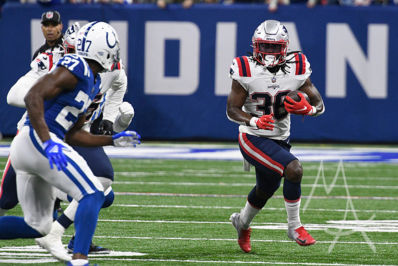 NFL: DEC 18 Patriots at Colts