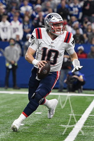 NFL: DEC 18 Patriots at Colts