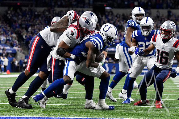 NFL: DEC 18 Patriots at Colts
