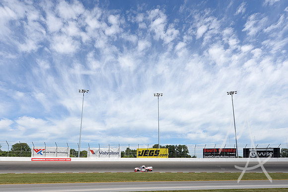 AUTO: AUG 30 NASCAR Gander RV & Outdoors Truck Series - iHeart 200
