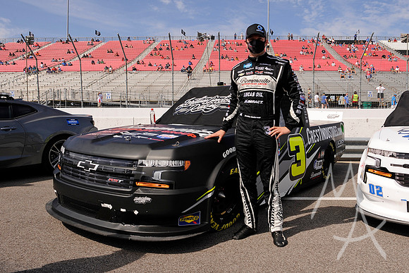 AUTO: AUG 30 NASCAR Gander RV & Outdoors Truck Series - iHeart 200
