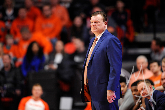 COLLEGE BASKETBALL: JAN 30 Minnesota at Illinois