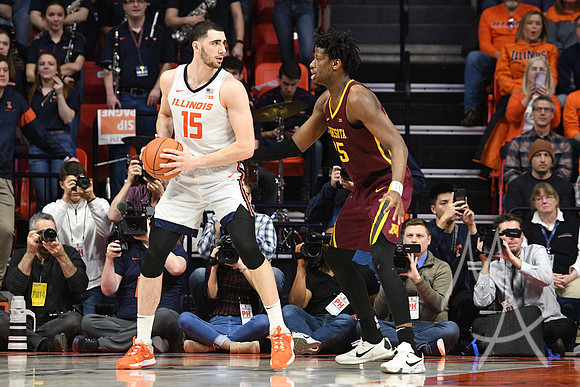 COLLEGE BASKETBALL: JAN 30 Minnesota at Illinois