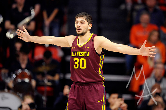 COLLEGE BASKETBALL: JAN 30 Minnesota at Illinois