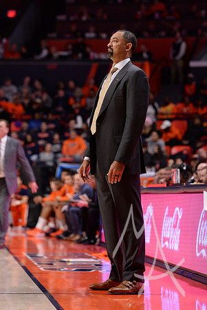 COLLEGE BASKETBALL: DEC 11 Michigan at Illinois