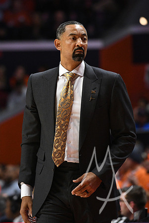 COLLEGE BASKETBALL: DEC 11 Michigan at Illinois