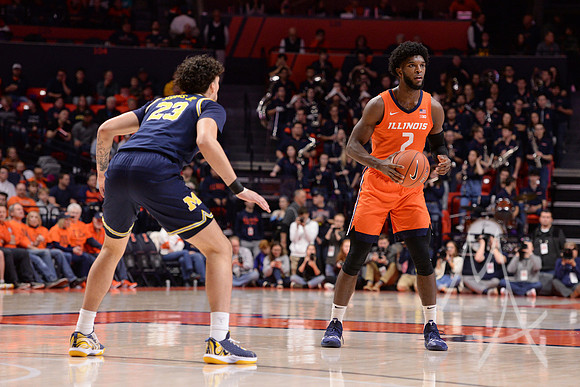 COLLEGE BASKETBALL: DEC 11 Michigan at Illinois