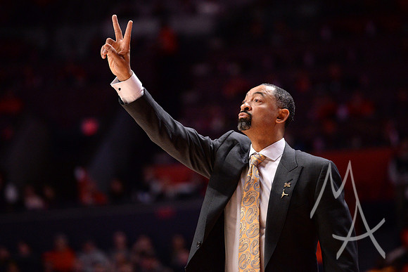 COLLEGE BASKETBALL: DEC 11 Michigan at Illinois