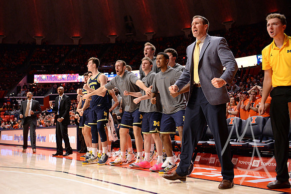 COLLEGE BASKETBALL: DEC 11 Michigan at Illinois