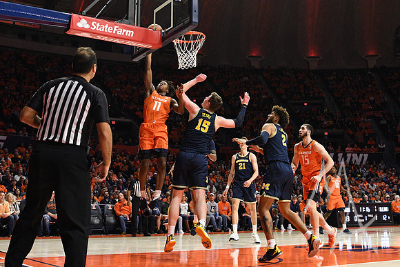 COLLEGE BASKETBALL: DEC 11 Michigan at Illinois