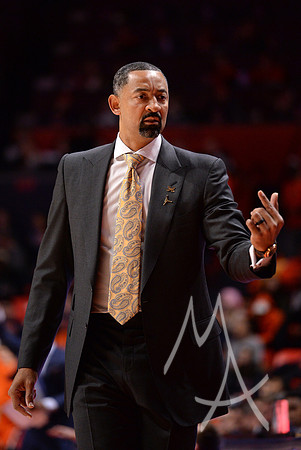 COLLEGE BASKETBALL: DEC 11 Michigan at Illinois