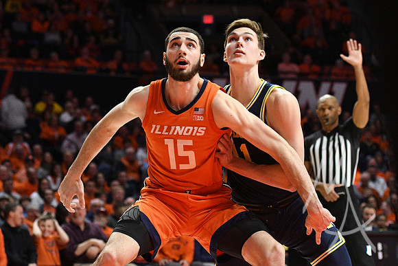 COLLEGE BASKETBALL: DEC 11 Michigan at Illinois