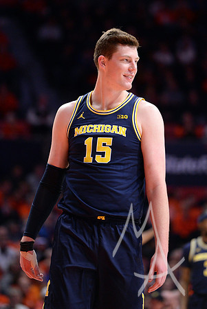 COLLEGE BASKETBALL: DEC 11 Michigan at Illinois