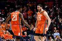 COLLEGE BASKETBALL: DEC 11 Michigan at Illinois