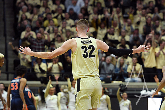 COLLEGE BASKETBALL: DEC 04 Virginia at Purdue