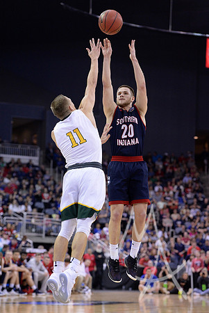 NCAA BASKETBALL: MAR 28 Div II Men's Final Four - Point Loma v Southern Indiana