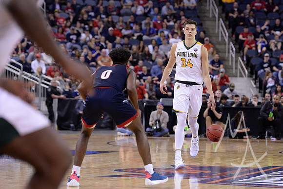 NCAA BASKETBALL: MAR 28 Div II Men's Final Four - Point Loma v Southern Indiana