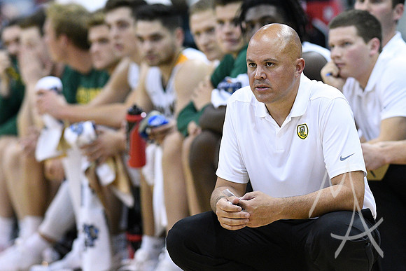 NCAA BASKETBALL: MAR 28 Div II Men's Final Four - Point Loma v Southern Indiana