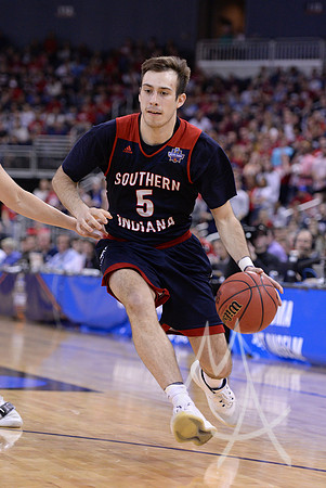 NCAA BASKETBALL: MAR 28 Div II Men's Final Four - Point Loma v Southern Indiana