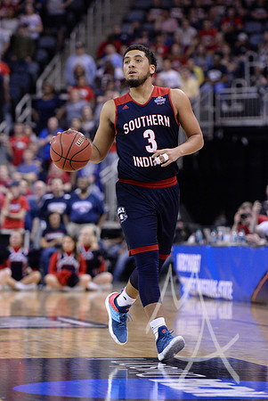 NCAA BASKETBALL: MAR 28 Div II Men's Final Four - Point Loma v Southern Indiana